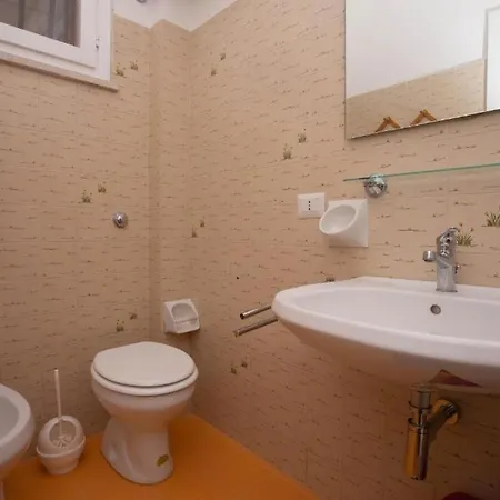 M200 - Marcelli, Nuovo Bilocale A 200mt Dal Mare Apartment Marcelli